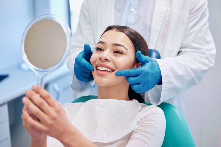 Read more about the article The Benefits of Regular Teeth Cleaning and Dental Checkups