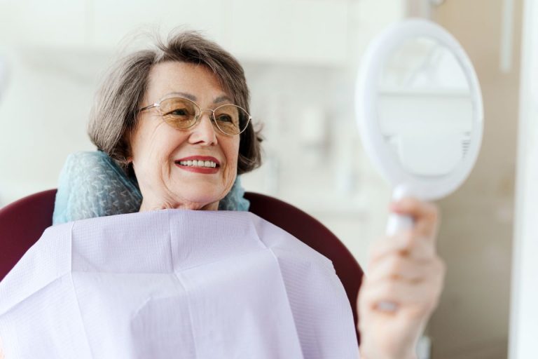 Read more about the article Dental Care for Seniors: Common Issues and Tips