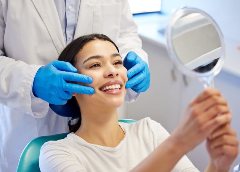 Read more about the article What to Expect with a Root Canal Treatment